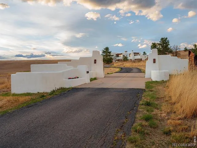 6877 Marshall Drive Boulder, CO 80303