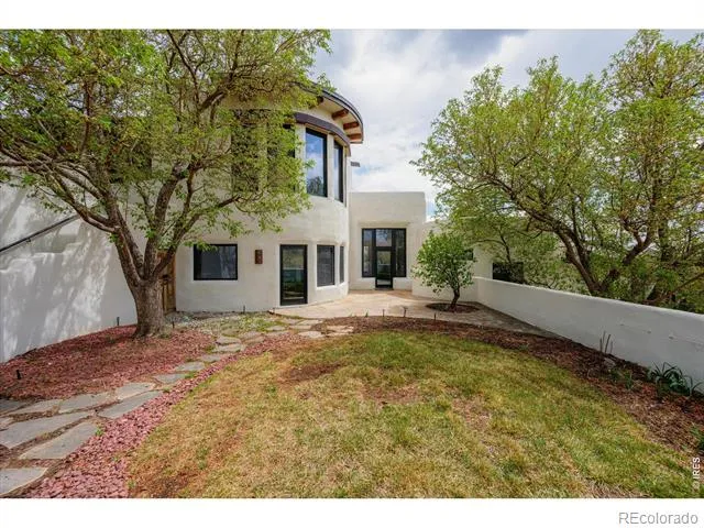 6877 Marshall Drive Boulder, CO 80303