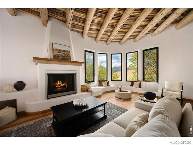 6877 Marshall Drive Boulder, CO 80303