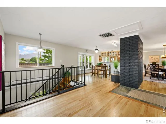 795 Fox Hill Court Boulder, CO 80303