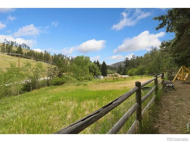 12743 Rist Canyon Road Bellvue, CO 80512