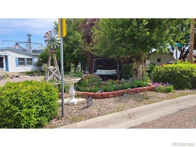 81 Main Street Stratton, CO 80836