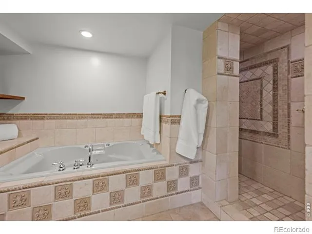 6955 Cordwood Court Boulder, CO 80301