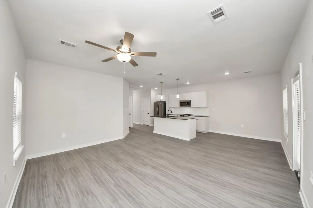 7711 Longmire Road #199 Conroe, TX 77304