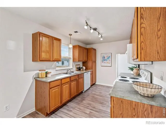 802 Waterglen Drive #E21 Fort Collins, CO 80524
