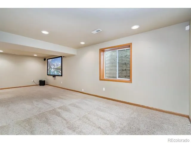 2613 Willow Creek Drive Fort Collins, CO 80525