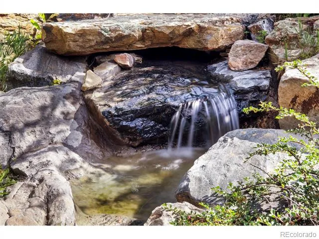 7271 Longview Drive Niwot, CO 80503