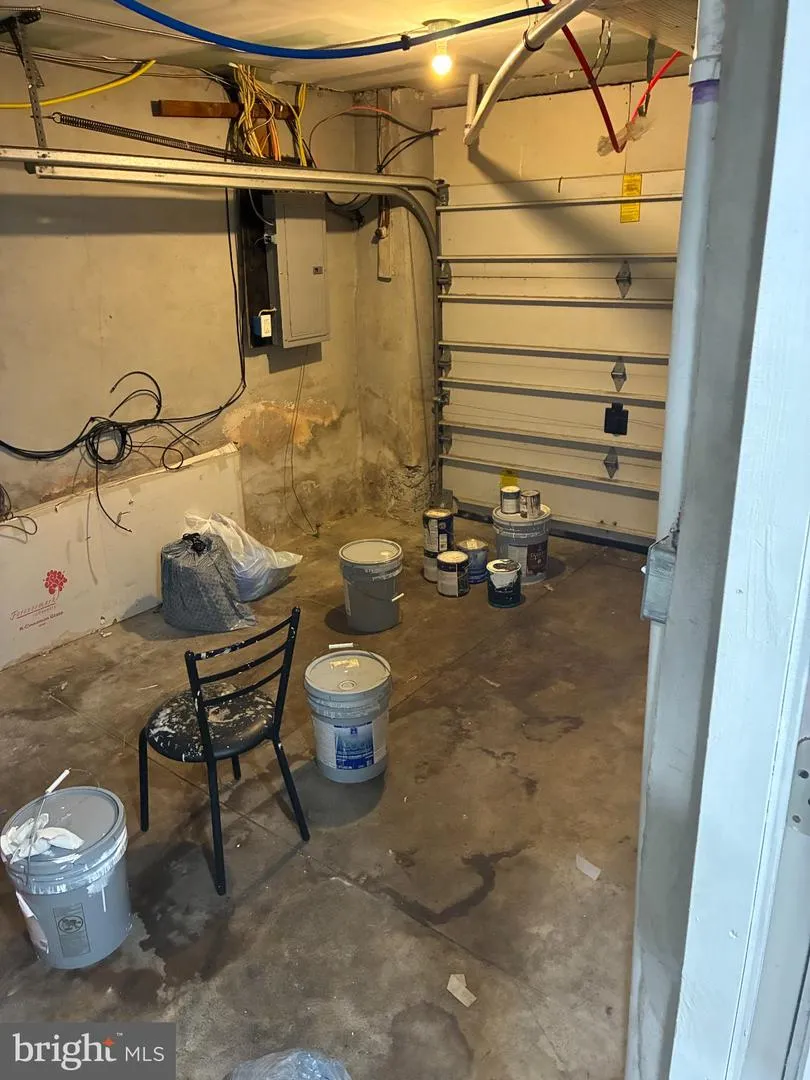 5734 CAMAC STREET Philadelphia, PA 19141