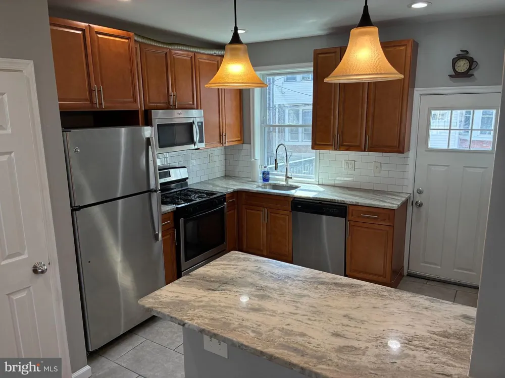 5734 CAMAC STREET Philadelphia, PA 19141