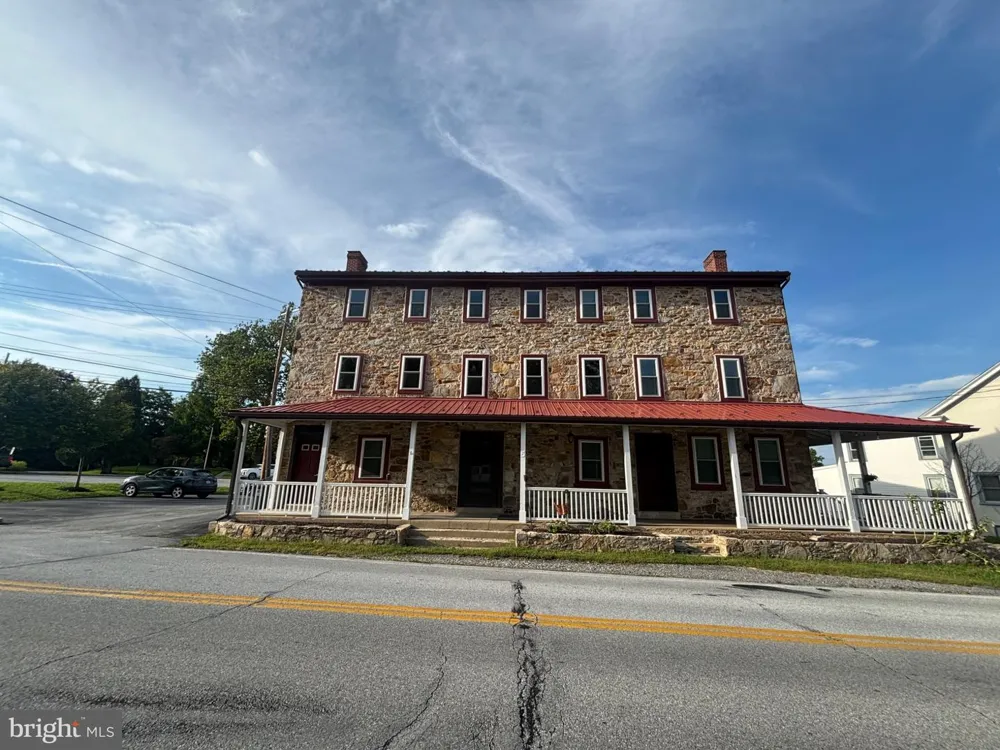 5 S VILLAGE AVENUE #5 Exton, PA 19341
