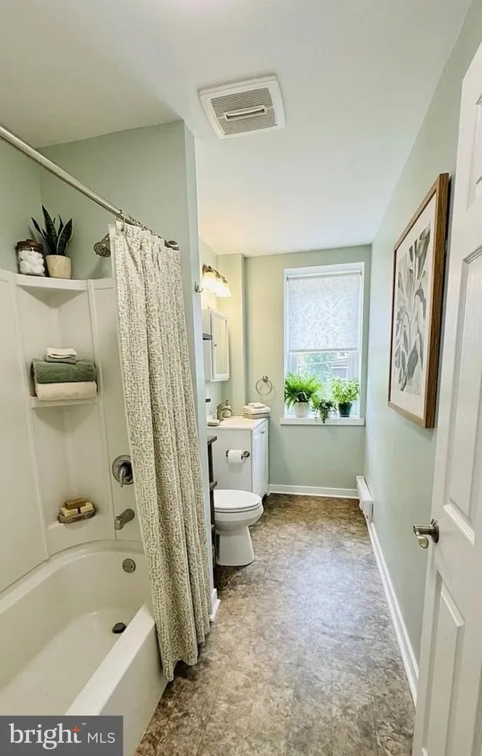 5 S VILLAGE AVENUE #5 Exton, PA 19341