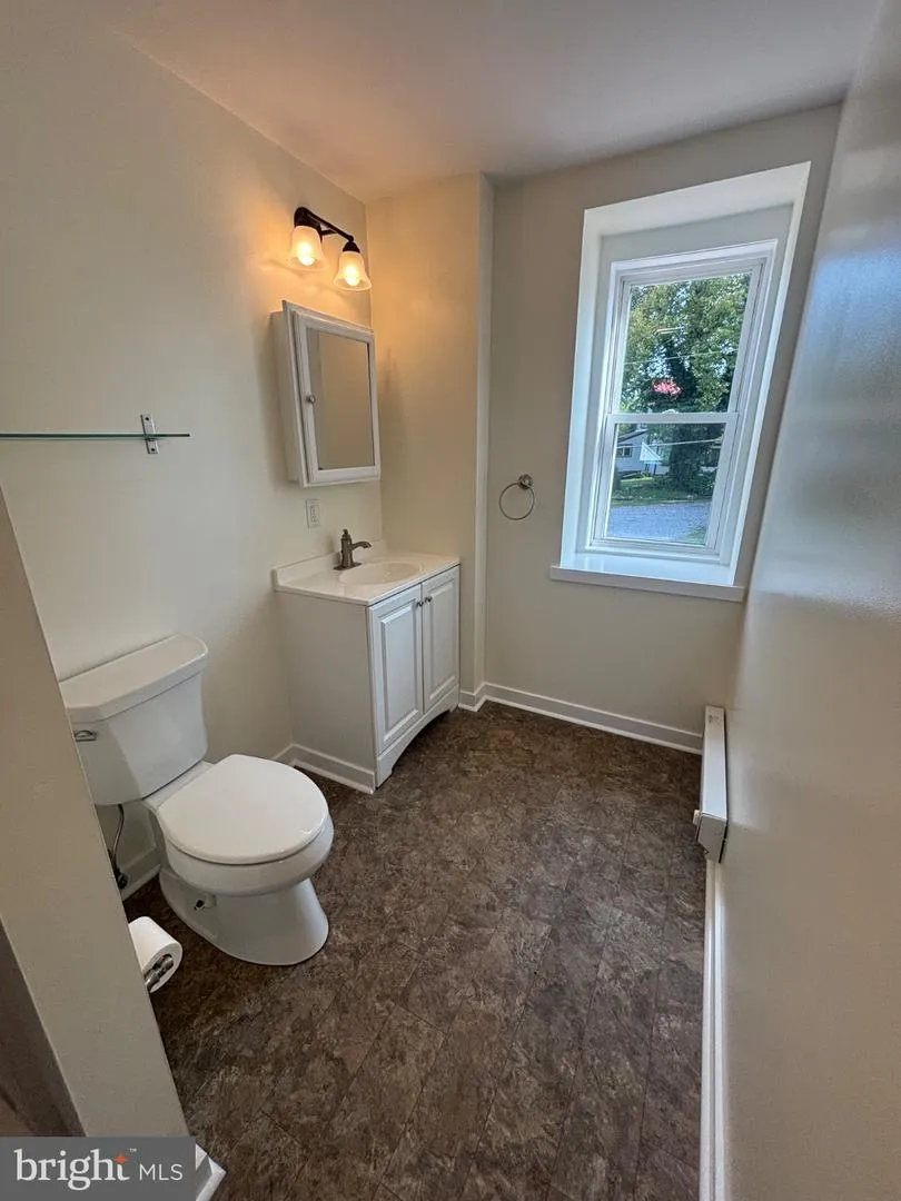 5 S VILLAGE AVENUE #5 Exton, PA 19341