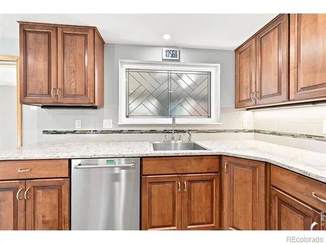 1843 Jewel Drive Longmont, CO 80501