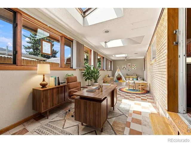 1843 Jewel Drive Longmont, CO 80501