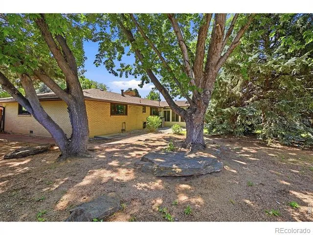 1843 Jewel Drive Longmont, CO 80501
