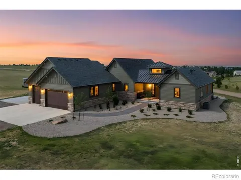 50 Skyhawk Way