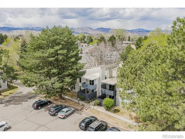 8050 Niwot Road #28 Niwot, CO 80503