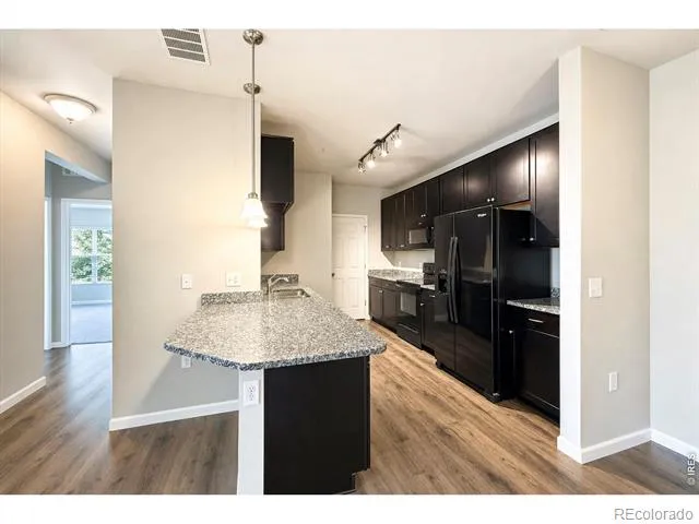 804 Summer Hawk Drive #8104 Longmont, CO 80504