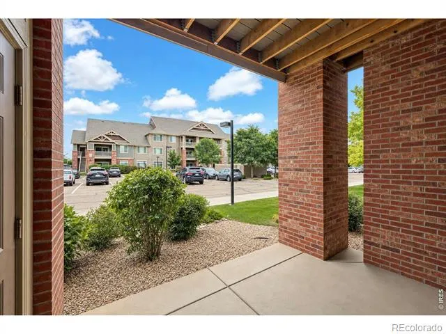 804 Summer Hawk Drive #8104 Longmont, CO 80504