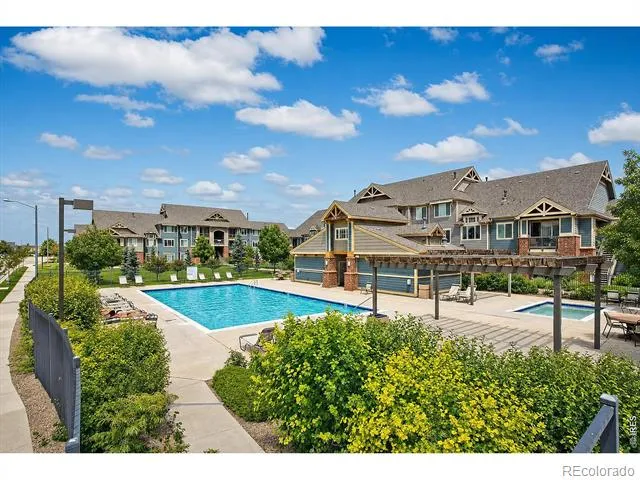 804 Summer Hawk Drive #8104 Longmont, CO 80504
