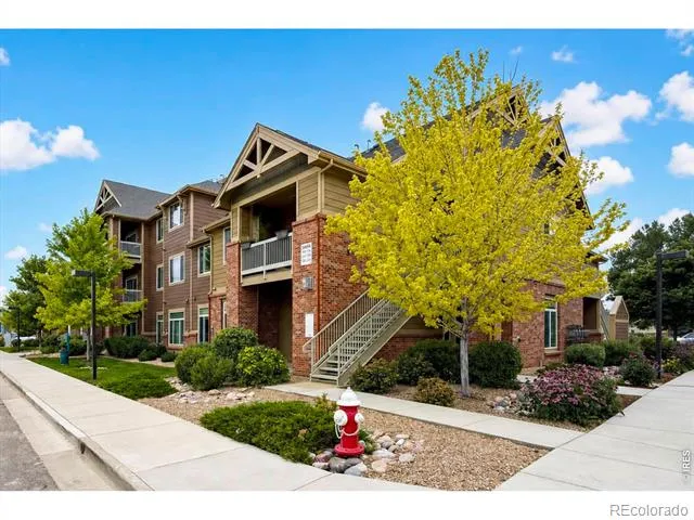804 Summer Hawk Drive #8104 Longmont, CO 80504