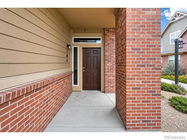 804 Summer Hawk Drive #8104 Longmont, CO 80504