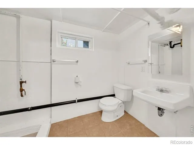 333 Cedar Avenue Akron, CO 80720