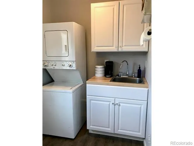 1330 1st Avenue Vona, CO 80861