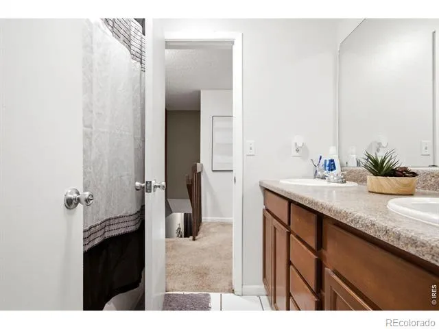 3747 S Granby Way Aurora, CO 80014