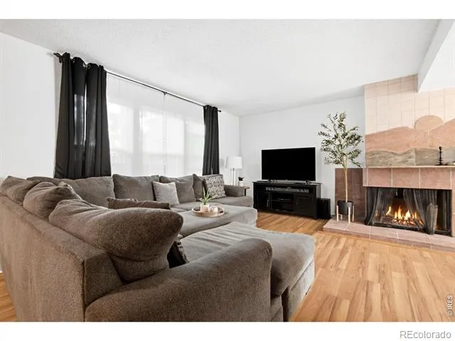 3747 S Granby Way Aurora, CO 80014