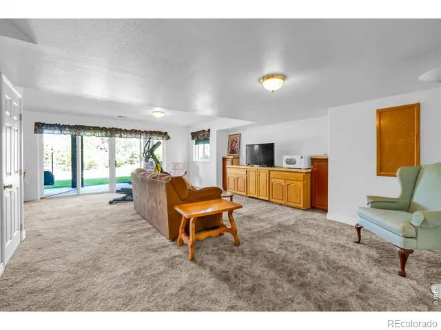 1687 Radcliffe Place Longmont, CO 80503