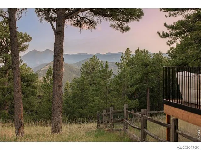 2790 Lee Hill Drive Boulder, CO 80302