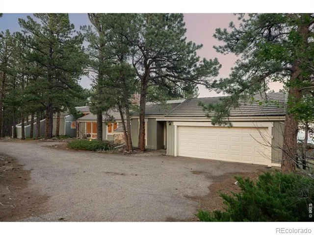 2790 Lee Hill Drive Boulder, CO 80302