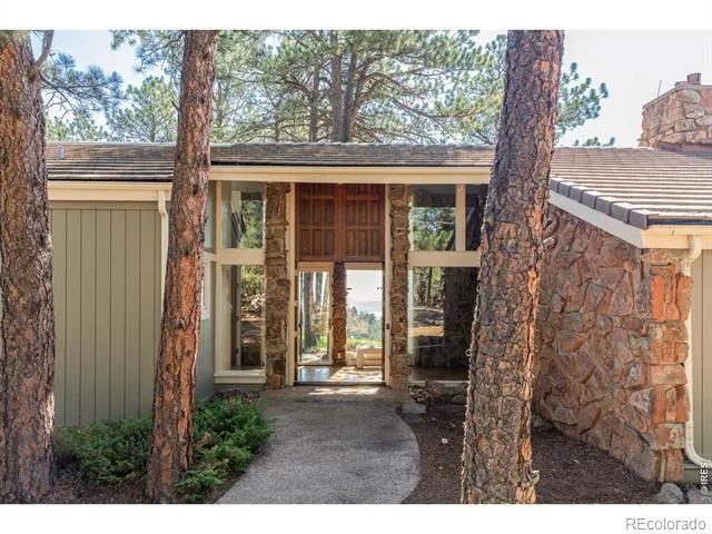 2790 Lee Hill Drive Boulder, CO 80302