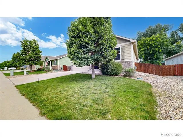 517 Dee Road Johnstown, CO 80534