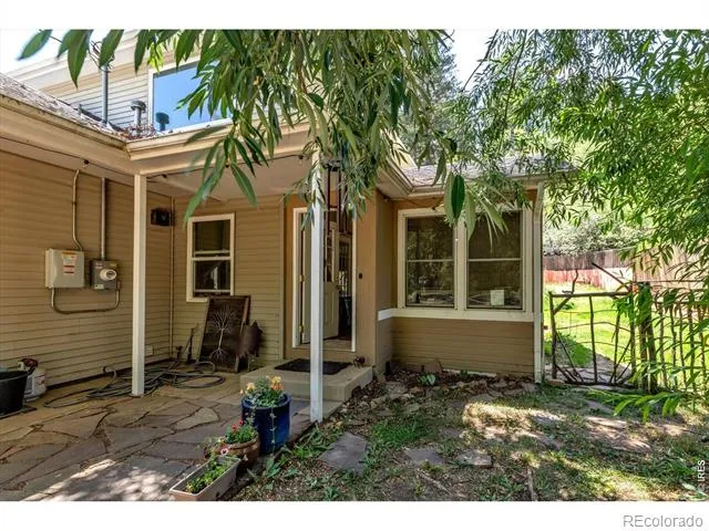 35 Main Street Jamestown, CO 80455