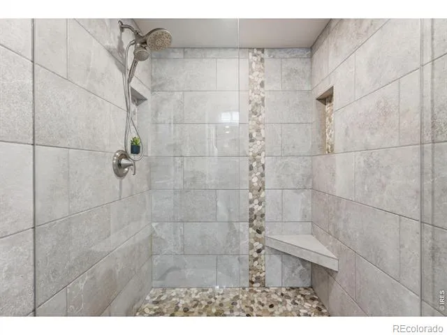 2892 W Long Circle #G Littleton, CO 80120