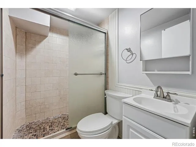 2892 W Long Circle #G Littleton, CO 80120