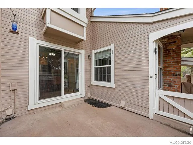2892 W Long Circle #G Littleton, CO 80120