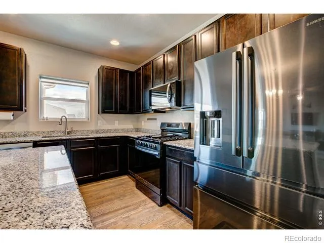 2137 Honeybee Drive Windsor, CO 80550