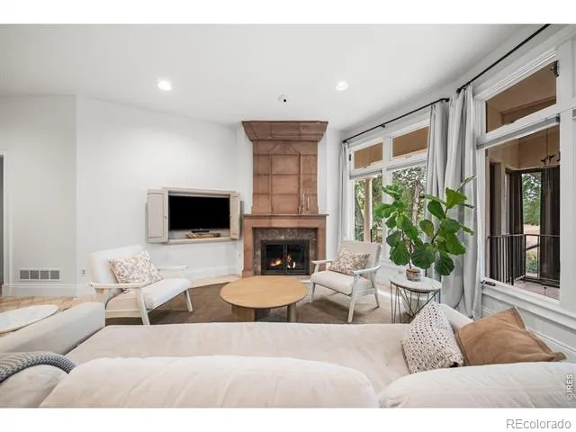 2109 Country Club Cove Fort Collins, CO 80524