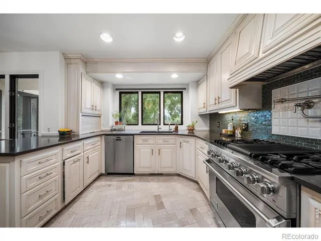 2109 Country Club Cove Fort Collins, CO 80524