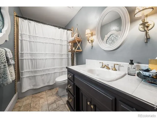 2109 Country Club Cove Fort Collins, CO 80524