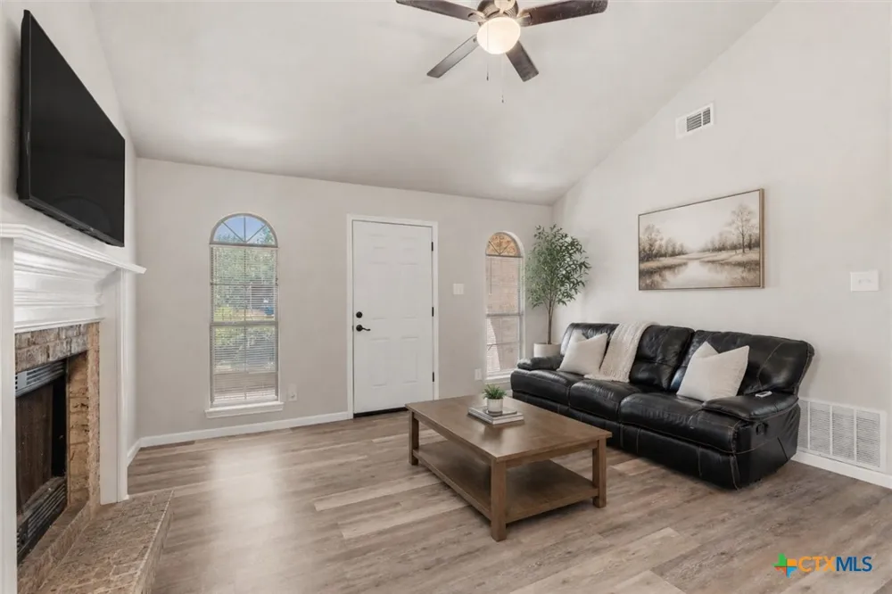 2506 Poppy Drive Killeen, TX 76542