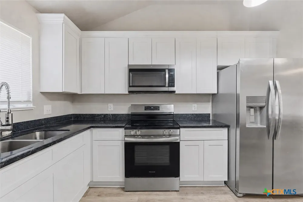 2506 Poppy Drive Killeen, TX 76542