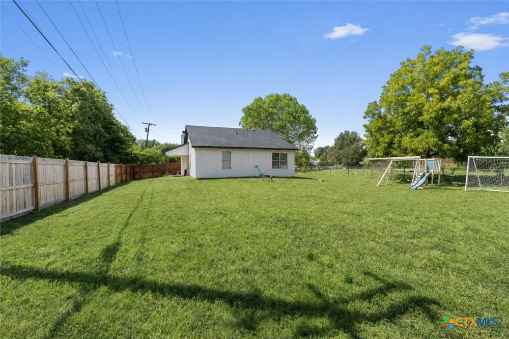2506 Poppy Drive Killeen, TX 76542