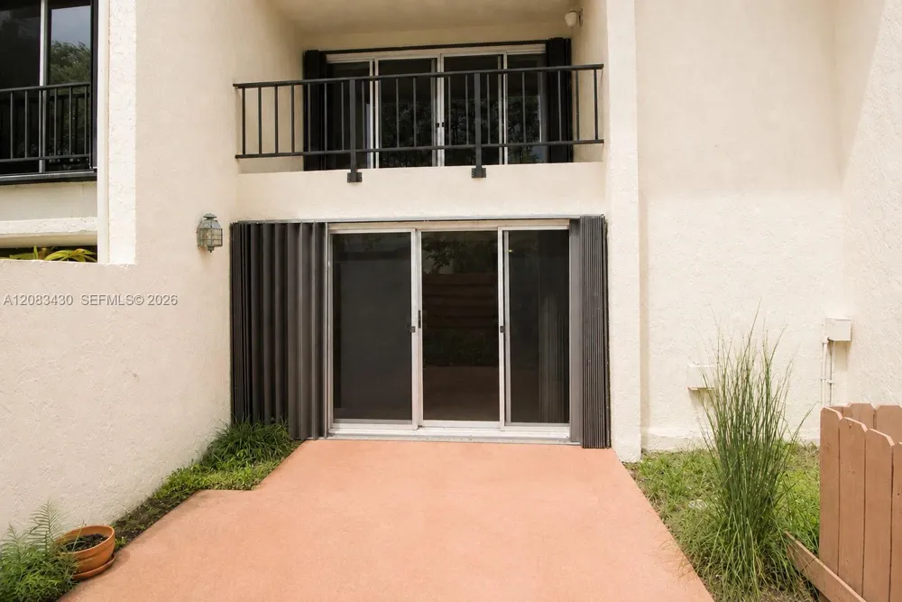 7865 SW 106th Ave Miami, FL 33173