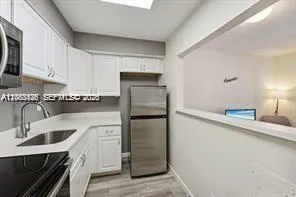 1450 NE 170th St #114 North Miami Beach, FL 33162