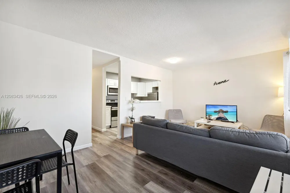 1450 NE 170th St #114 North Miami Beach, FL 33162