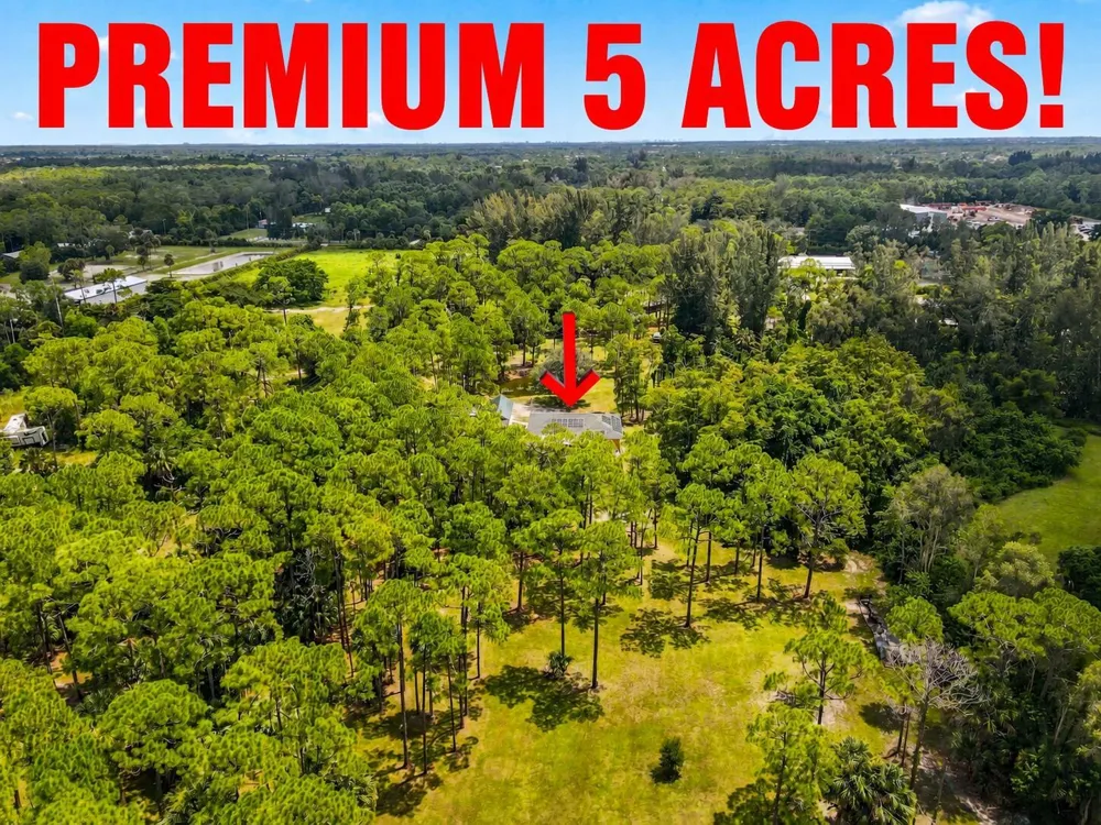 2195 F ROAD Loxahatchee, FL 33470